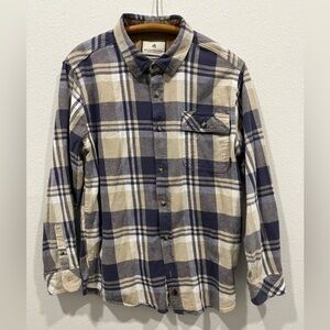 Men’s Flannel Longsleeve Button Up by Legendary Whitetails Plaid Size Large